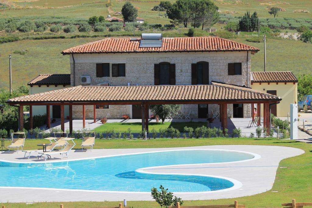Tenuta Lanza Il Mulino Acquaviva Platani 외부 사진