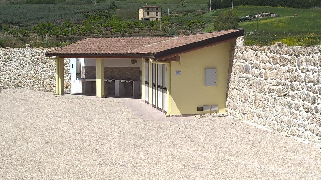 Tenuta Lanza Il Mulino Acquaviva Platani 외부 사진