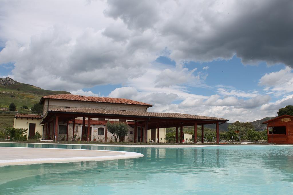 Tenuta Lanza Il Mulino Acquaviva Platani 외부 사진